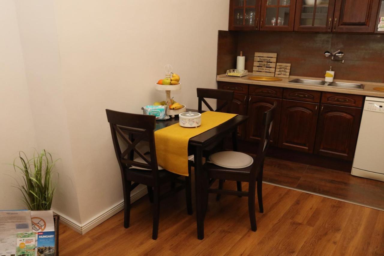 Hedi Apartman Мишкольц Экстерьер фото